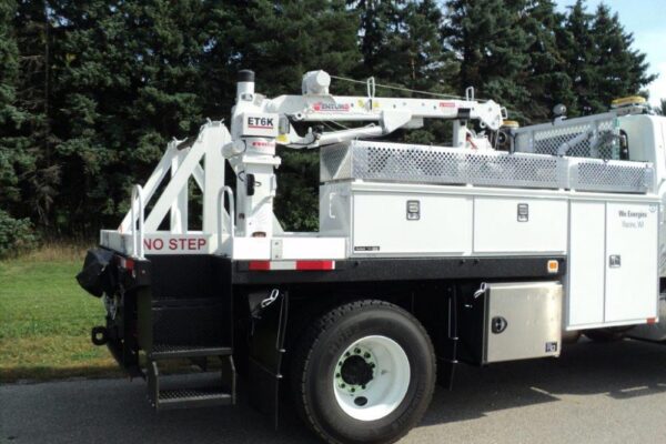 Truck-Mounted Cranes