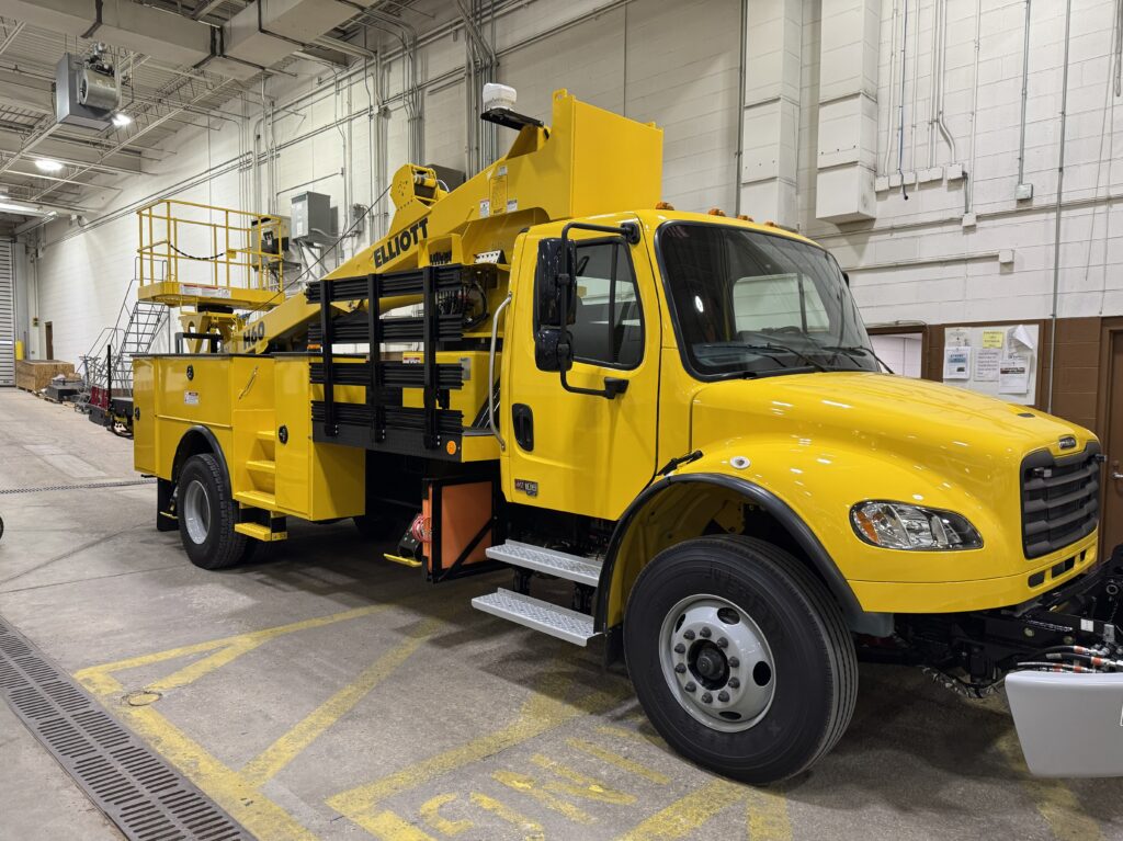 Second Elliott H60F HiReach Aerial Truck Delivered to the Illinois Tollway