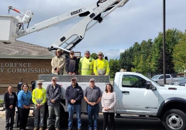 Florence Utility Commission Chooses the VERSALIFT VST-47I