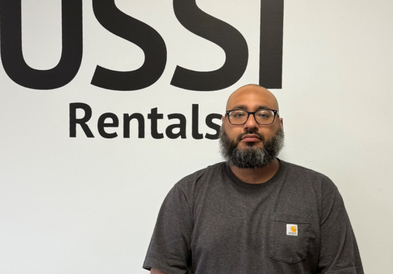 Carlos - Aerial Equipment Rental Expert